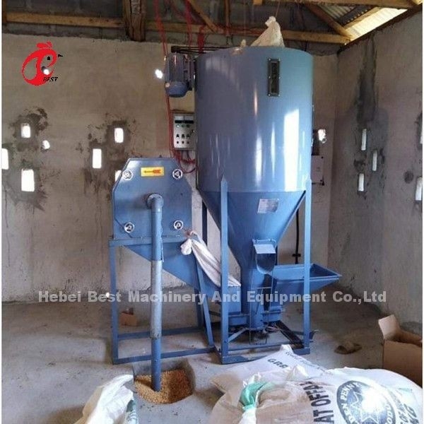Máy trộn thức ăn chăn nuôi Máy xay Hệ thống xử lý thức ăn chăn nuôi 3kw 0,5 tấn cho gia súc Emily